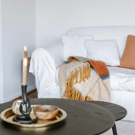 Cosy With Lateral Seaview In Lejlighed